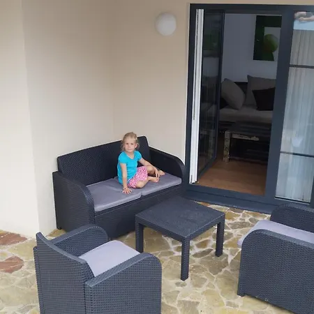 Karin 아파트 아드네트