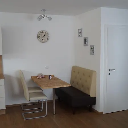 아파트 Karin 아드네트