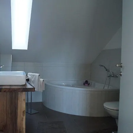 Karin 아파트 아드네트