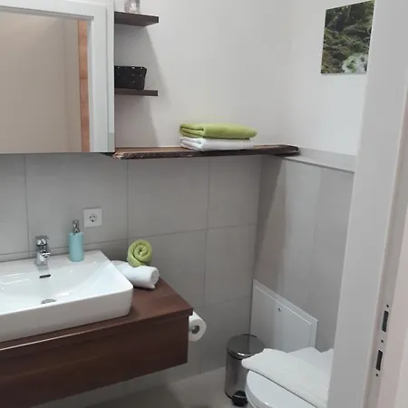 아파트 Karin 아드네트