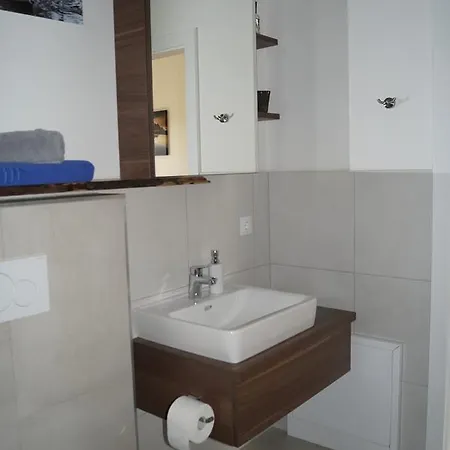 아파트 Karin 아드네트