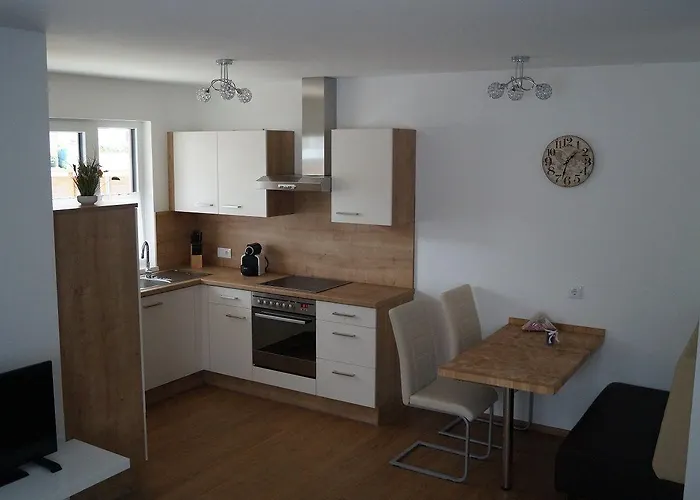 Apartment Karin Adnet